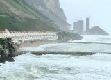 Gale force winds and heavy rain hits Gibraltar